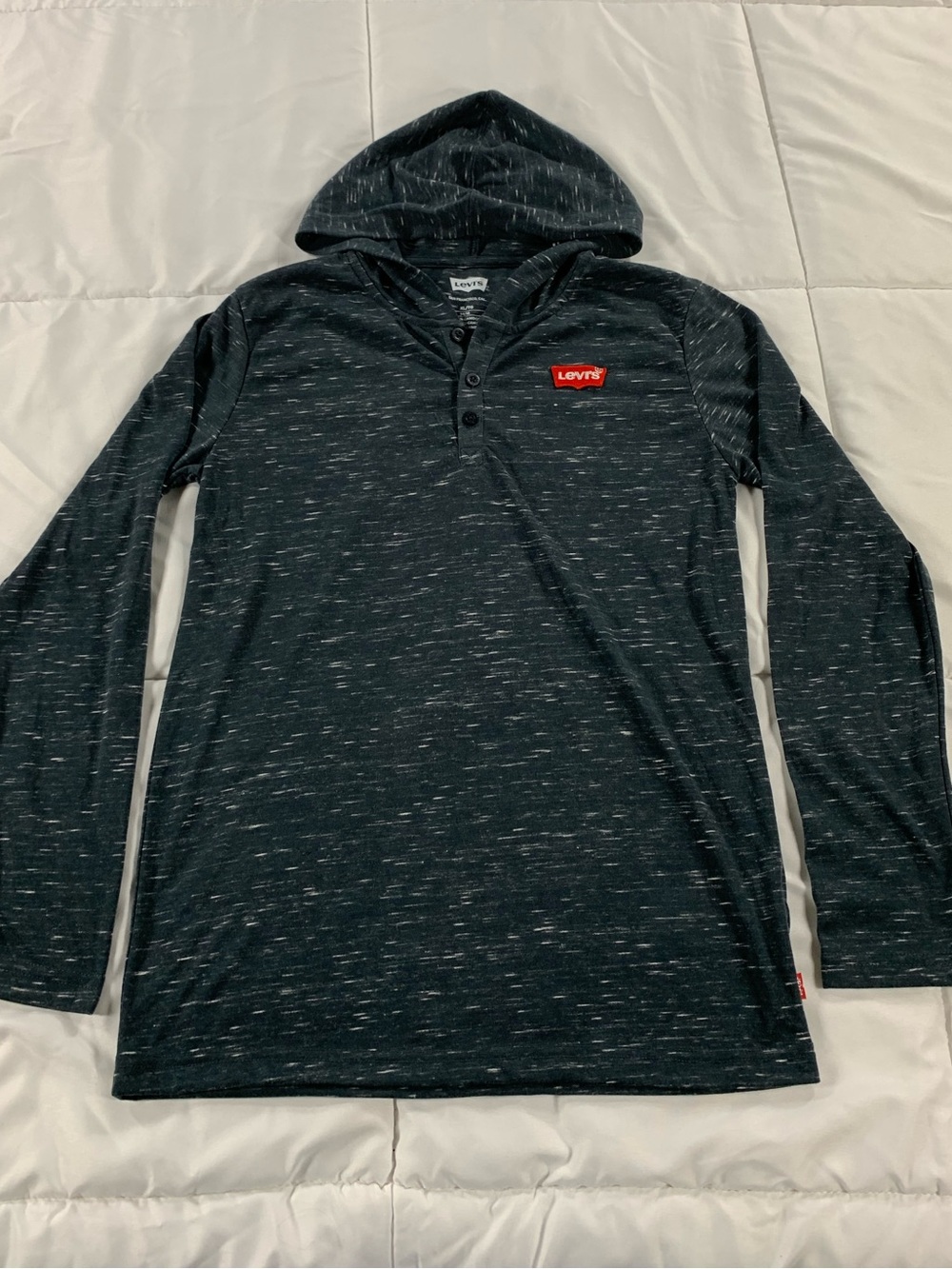 Pre loved LEVI’S hoodie mens size XL